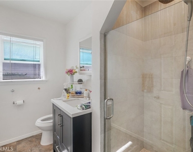 9019 Marshall Street - Photo Thumbnail 4