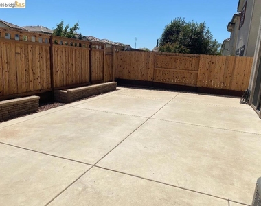 3636 Landmark Cir - Photo Thumbnail 29