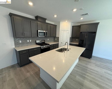 85 Savannah Ln - Photo Thumbnail 23