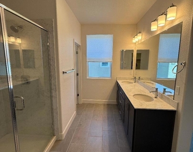 85 Savannah Ln - Photo Thumbnail 18