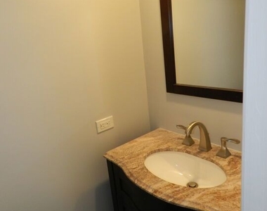 2711 Arizona Avenue - Photo Thumbnail 1