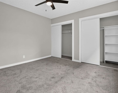 5361 Russell Avenue - Photo Thumbnail 21