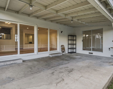 12811 Cumpston Street - Photo Thumbnail 41