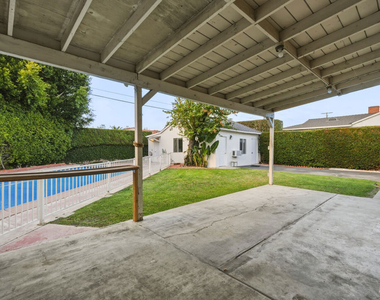 12811 Cumpston Street - Photo Thumbnail 26