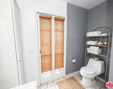2926 Glenn Avenue - Photo Thumbnail 9
