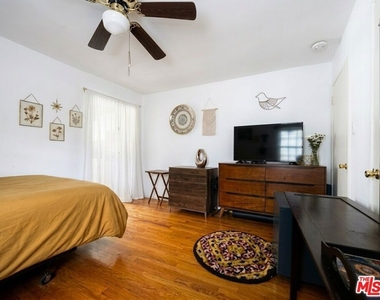 2926 Glenn Avenue - Photo Thumbnail 3