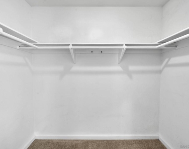 853 Hale Ct - Photo Thumbnail 24