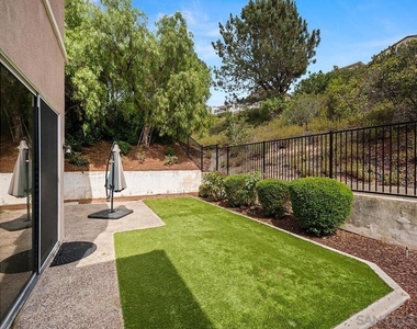 11237 Carmel Creek Rd - Photo Thumbnail 31