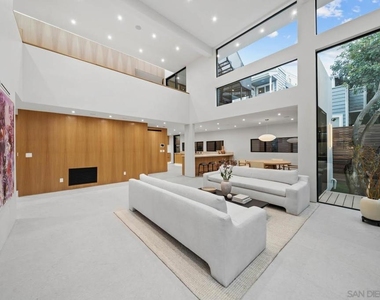 7376 Fay Ave - Photo Thumbnail 11