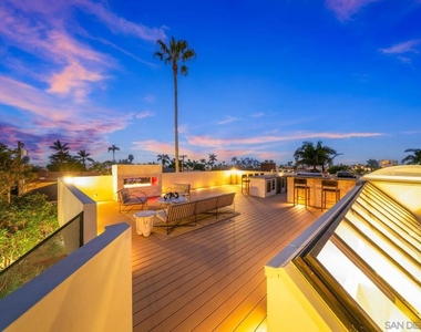 7376 Fay Ave - Photo Thumbnail 45