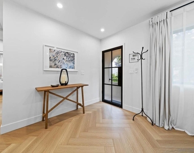 7374 Bishops Ln - Photo Thumbnail 2