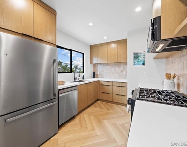 7374 Bishops Ln - Photo Thumbnail 15