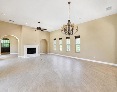 3035 Arroyo Seco - Photo Thumbnail 10