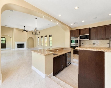 3035 Arroyo Seco - Photo Thumbnail 17