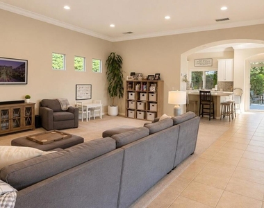 90 Clavel Court - Photo Thumbnail 9