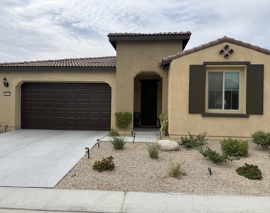 39797 Felicita Parkway - Photo Thumbnail 1