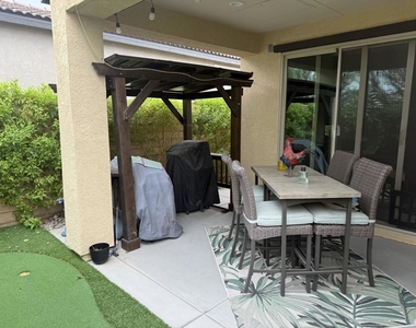 39797 Felicita Parkway - Photo Thumbnail 18