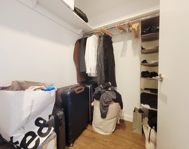 22-44 Jackson Avenue - Photo Thumbnail 5