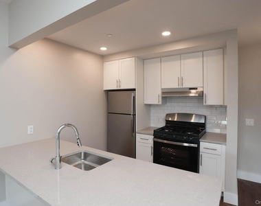 241-15 Northern Boulevard - Photo Thumbnail 6