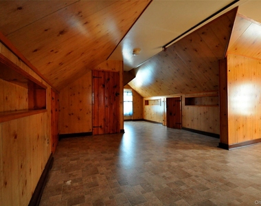 415 Lowell Avenue - Photo Thumbnail 8