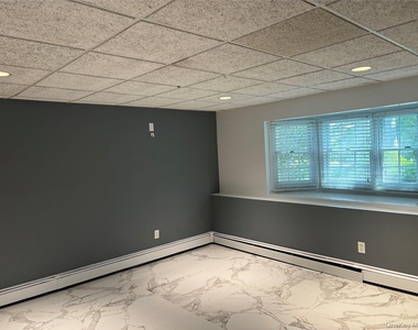 275 Evergreen Avenue - Photo Thumbnail 4