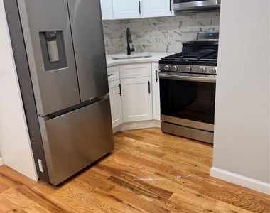 114-23 200th Street - Photo Thumbnail 7