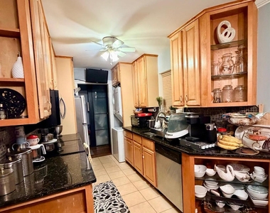 4 Loudon Drive - Photo Thumbnail 1