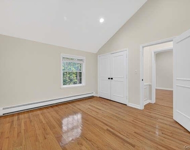 125 Horseshoe Road - Photo Thumbnail 16