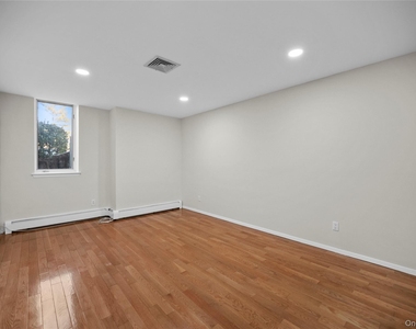520 Ashford Avenue - Photo Thumbnail 20