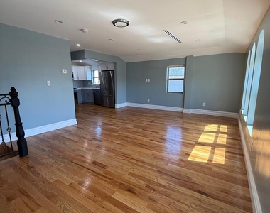 13421 158th Street - Photo Thumbnail 8