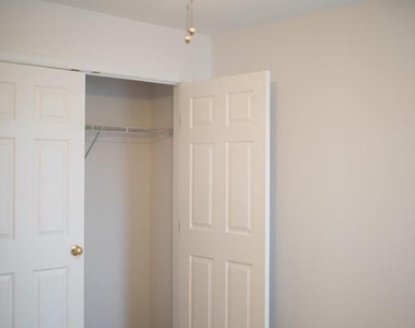 18061 Camdenhurst Drive - Photo Thumbnail 21