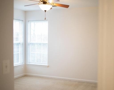 18061 Camdenhurst Drive - Photo Thumbnail 22