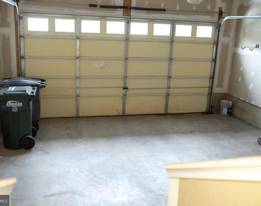18061 Camdenhurst Drive - Photo Thumbnail 31