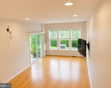 19954 Abram Terrace - Photo Thumbnail 4