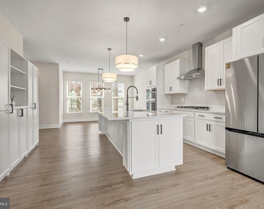 22812 Tawny Pine Square - Photo Thumbnail 13