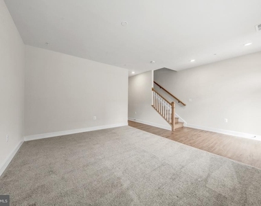 22812 Tawny Pine Square - Photo Thumbnail 3