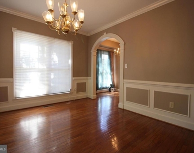 6032 Kelsey Court - Photo Thumbnail 5