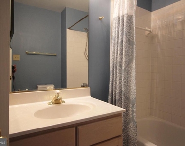6032 Kelsey Court - Photo Thumbnail 22