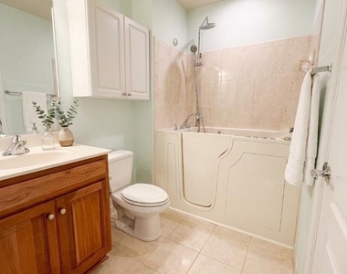 2905 Saintsbury Plz - Photo Thumbnail 26