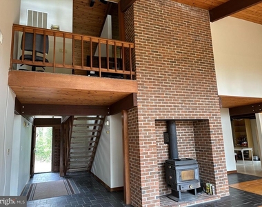 6022 Munson Hill Road - Photo Thumbnail 11