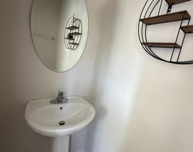 264 Sage Circle - Photo Thumbnail 16