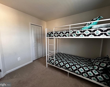 264 Sage Circle - Photo Thumbnail 16