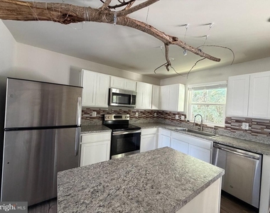 264 Sage Circle - Photo Thumbnail 13