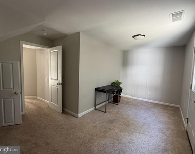 264 Sage Circle - Photo Thumbnail 27