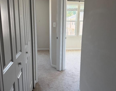 264 Sage Circle - Photo Thumbnail 18