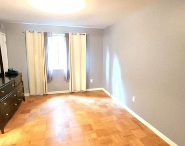 10028 Mosby Woods Drive - Photo Thumbnail 10