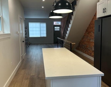 1810 Tasker Street - Photo Thumbnail 1