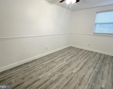 3646 Genesee Drive - Photo Thumbnail 15