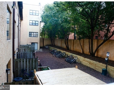 2031-5 South Street - Photo Thumbnail 6