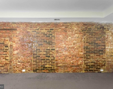 2031-5 South Street - Photo Thumbnail 29
